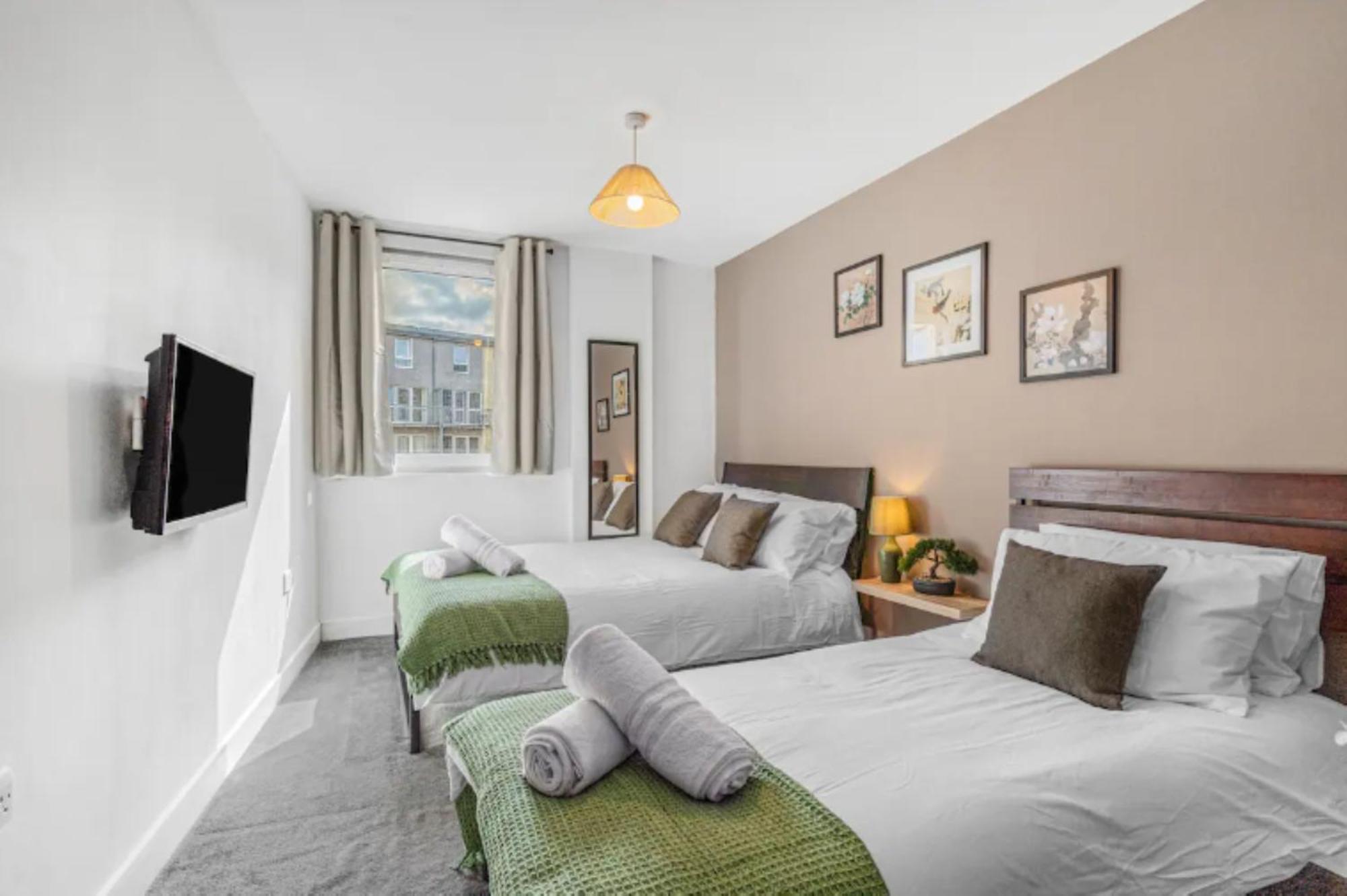 Oriental Suite 2 Bed 2 Bath Netflix And Free Parking, Games- Maihom Birmingam Exterior foto