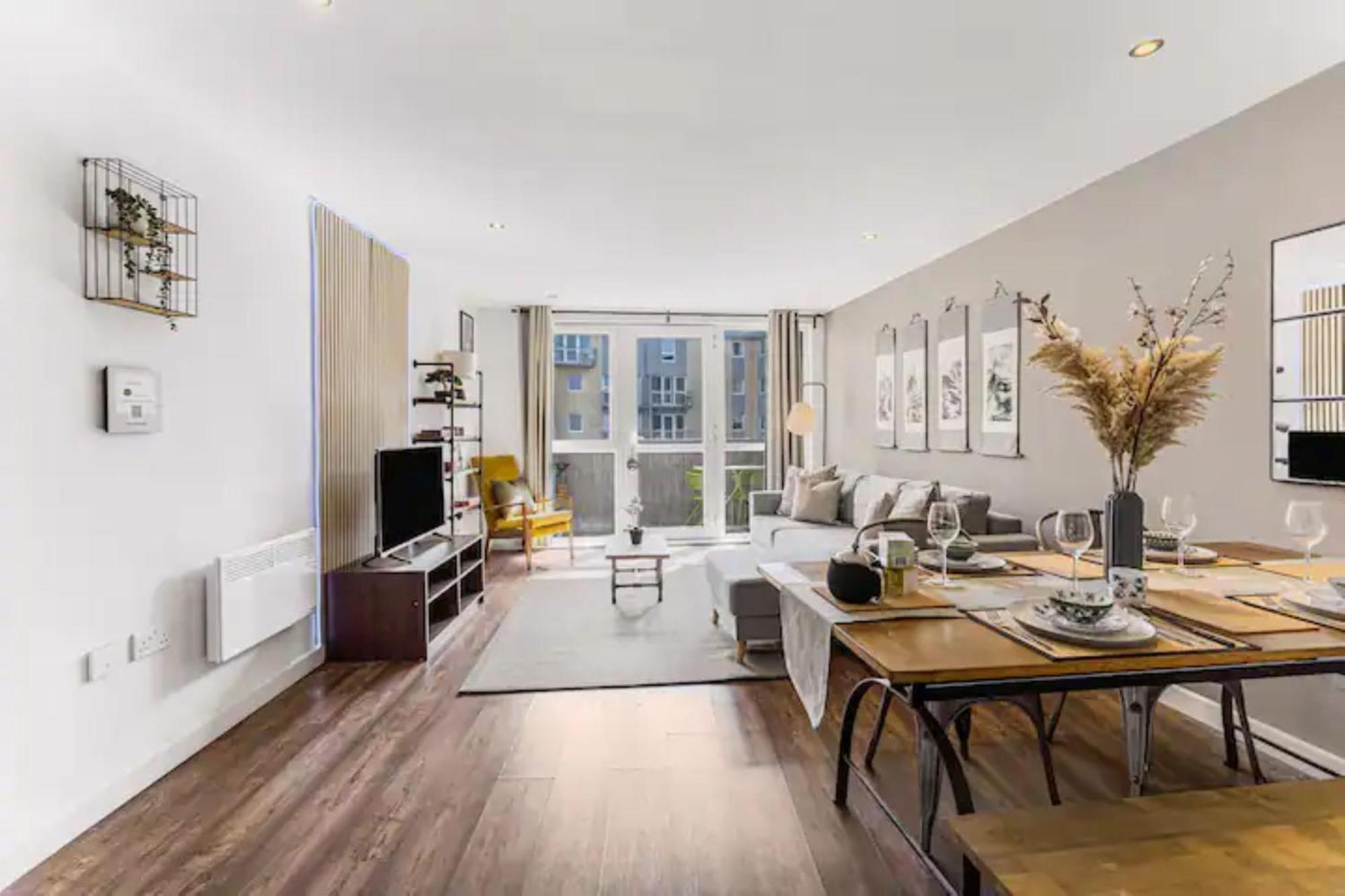 Oriental Suite 2 Bed 2 Bath Netflix And Free Parking, Games- Maihom Birmingam Exterior foto